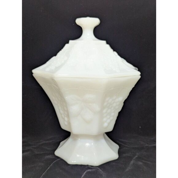 Anchor Hocking Milk Glass Lidded Pedestal Octagon Candy Dish Vase Grape Design - Picture 1 of 6